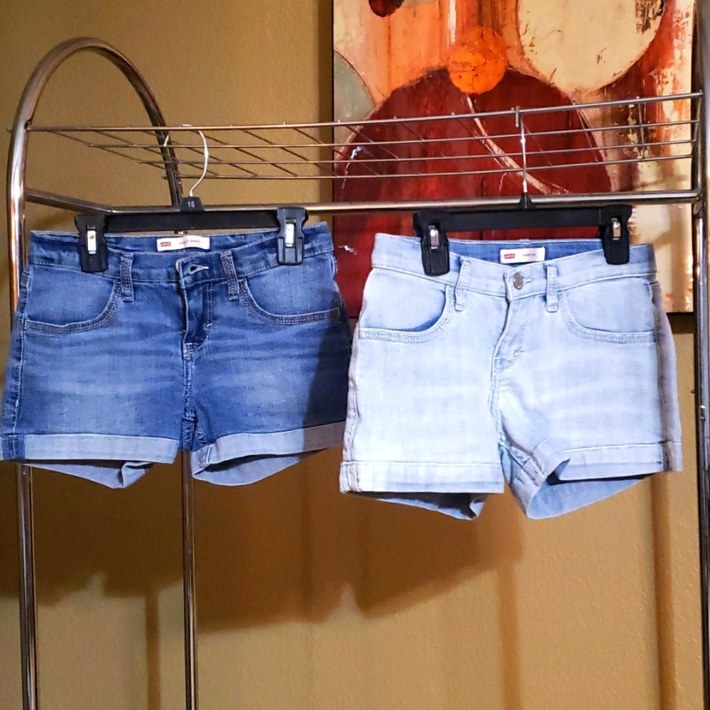 LEVIs shorty short Big girl size 12